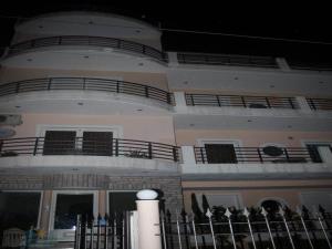 Apartment 352 m², Spata, Athens - East
