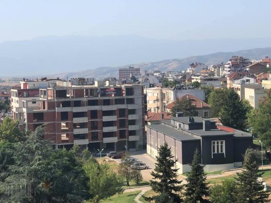 Ημιτελες Ξενοδοχειο Spa 6700τμ με Αδεια για χρηση Ιαματικου Νερου στο Sandanski Bulgaria
