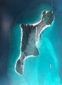 Νησι Βουβαλος στον Αμβρακικο Κολπο (Πρεβεζα).Ειναι 100 σ�